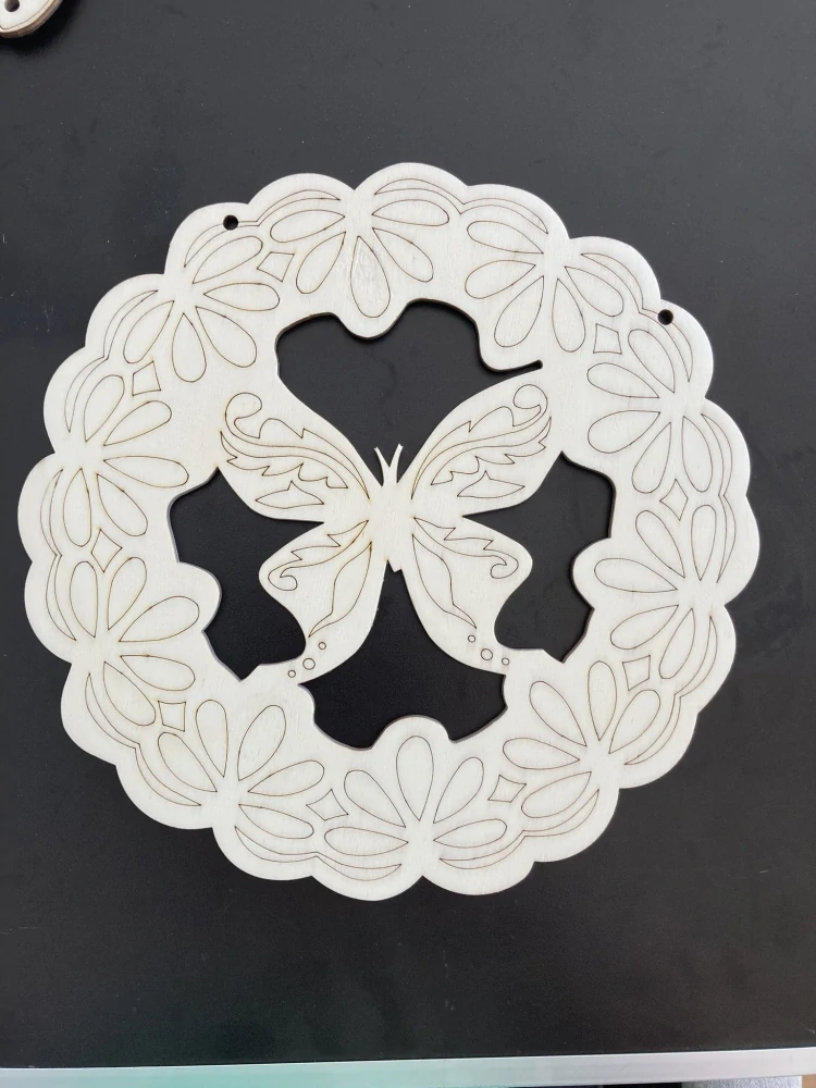 Věnec s motýlem II.