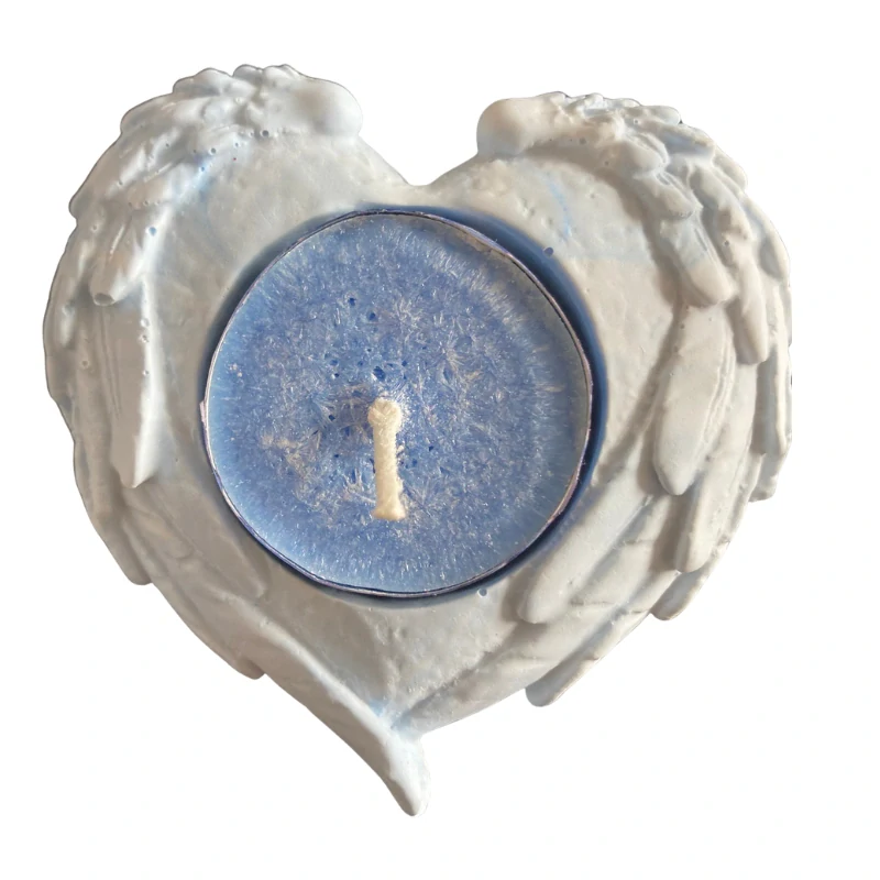 Svícen srdce s čajovou svíčkou