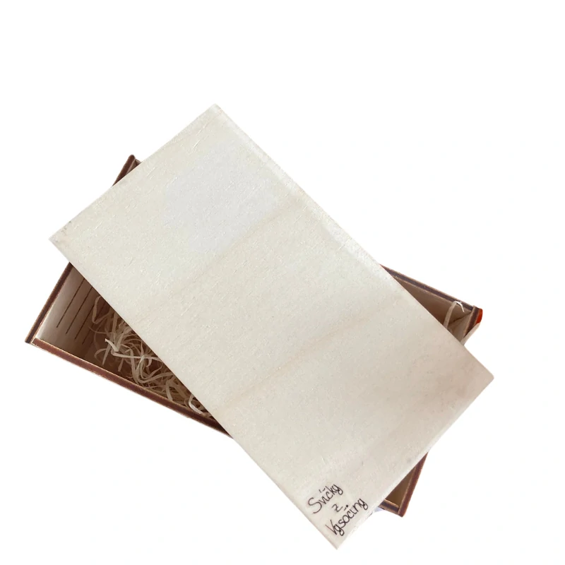 Dřevěná dárková krabička vysoká