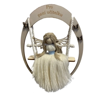 Macramé andělka Rozárka